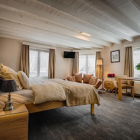 Bariseele (adults Only) 4*